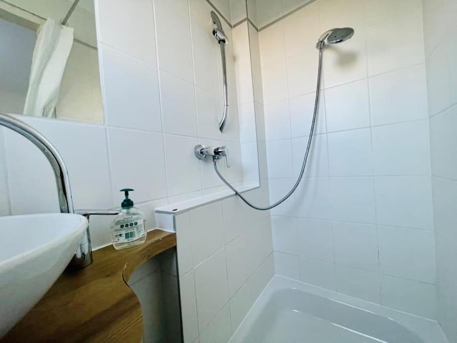 Cosy Flat With Huge Terrasse! Long Or Shortterm Apartamento Viena Exterior foto